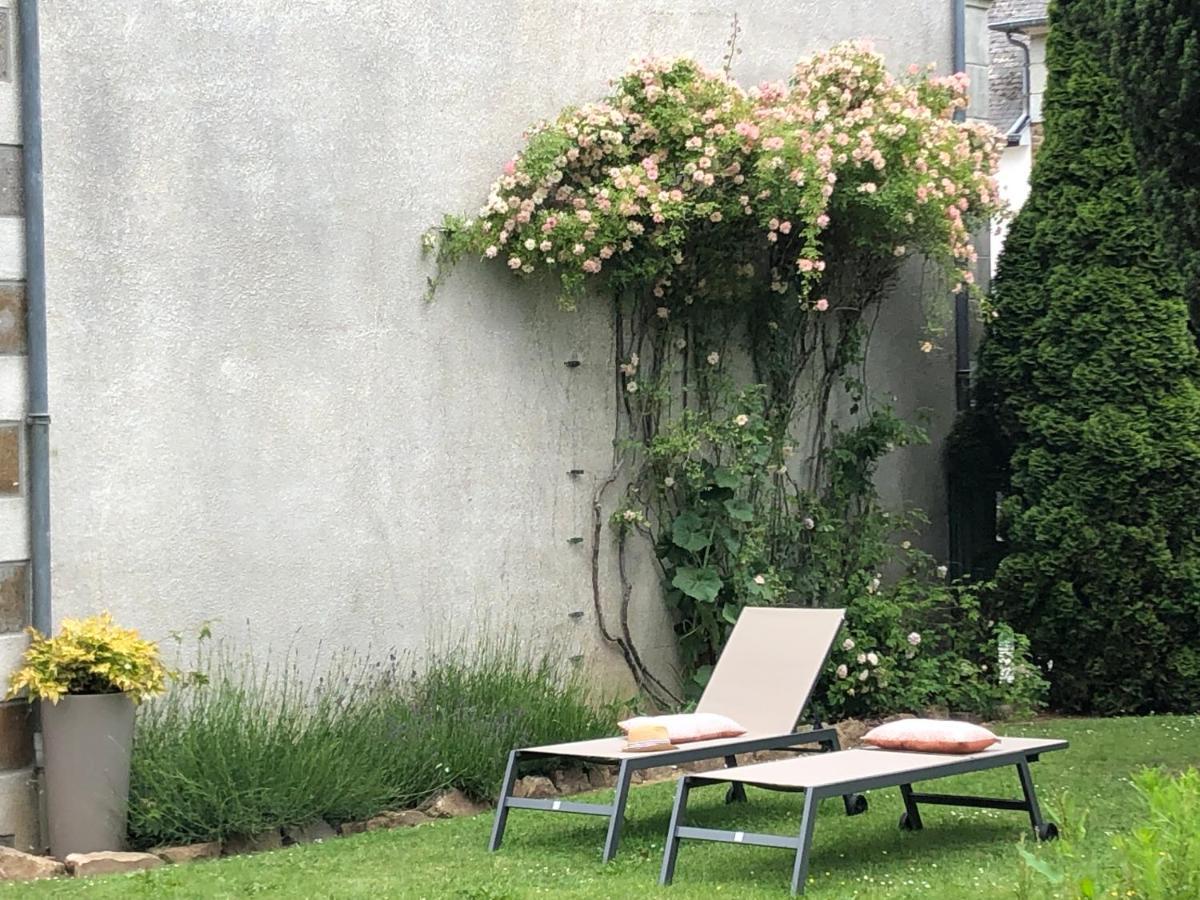 Les Hirondelles De La Villa Des Roses Pontmain Eksteriør billede